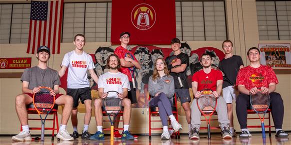 senior tennis team